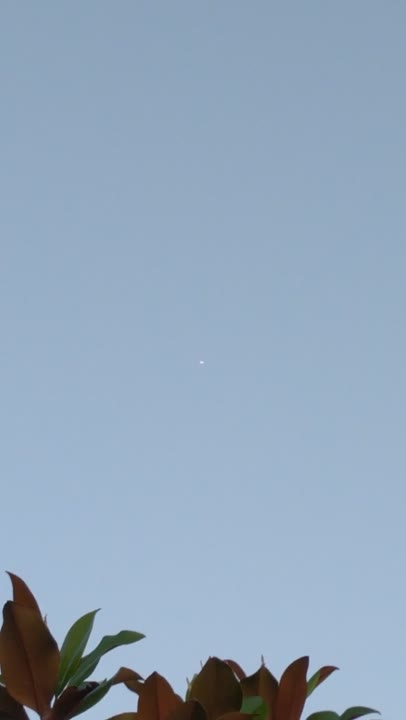 Light / Orb, Chevron / V-Shape